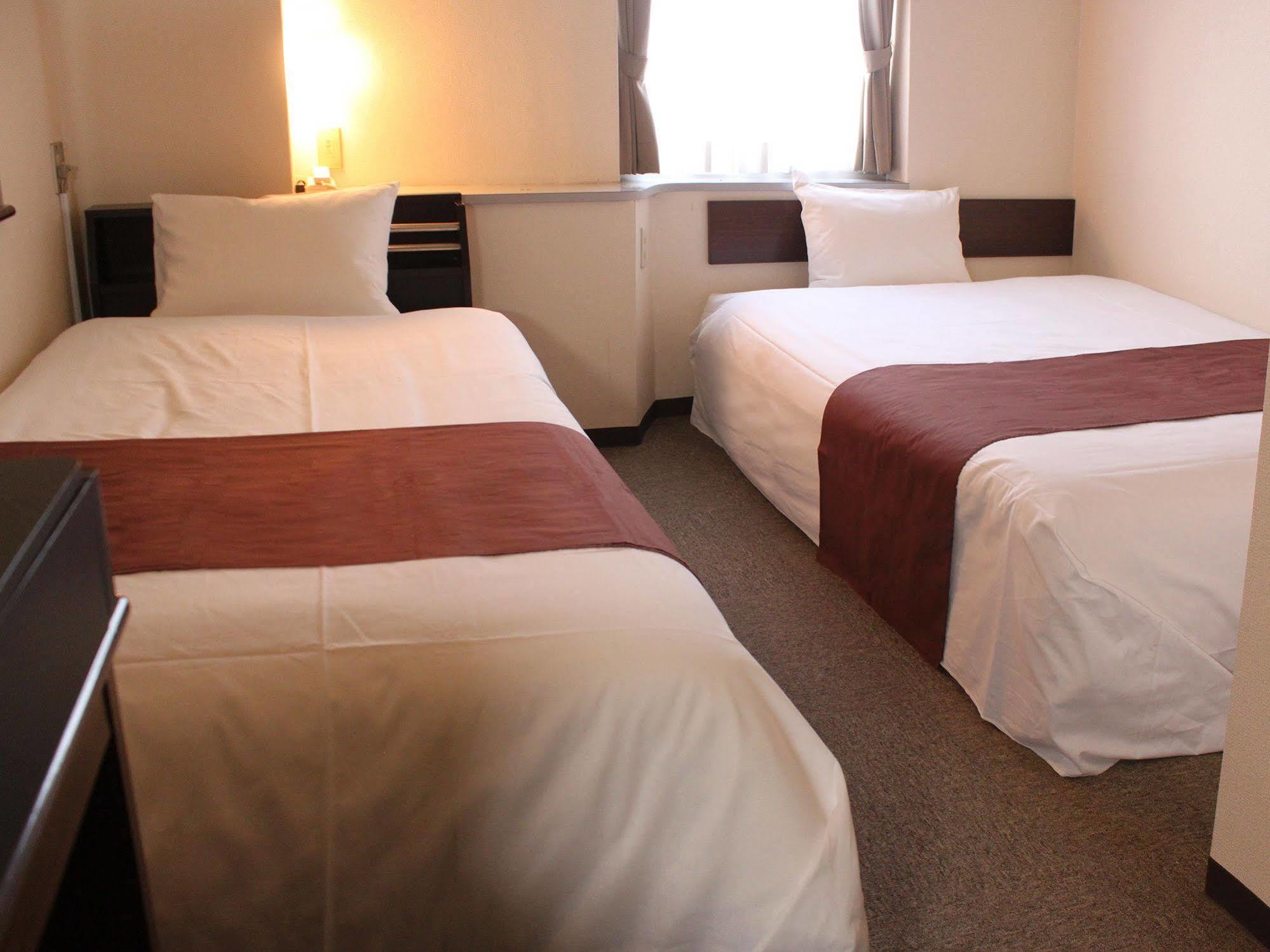 Hotel Livemax Budget Iyo Mishima Shikokuchuo Exterior foto