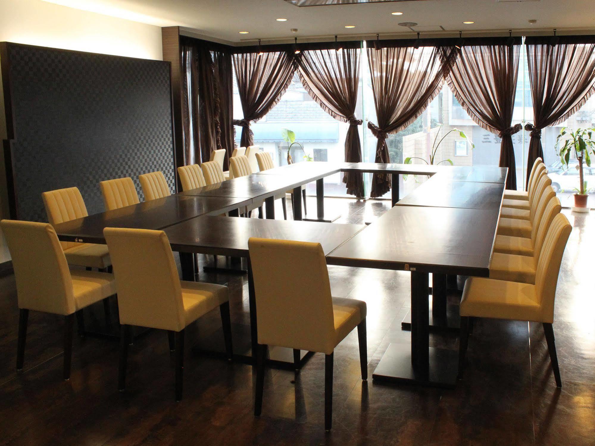 Hotel Livemax Budget Iyo Mishima Shikokuchuo Exterior foto